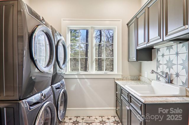 146 Allison Creek Trail, Brevard, NC 28712