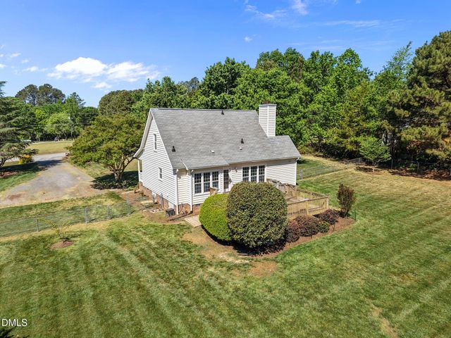 4034 Oak Valley Drive, Stem, NC 27581