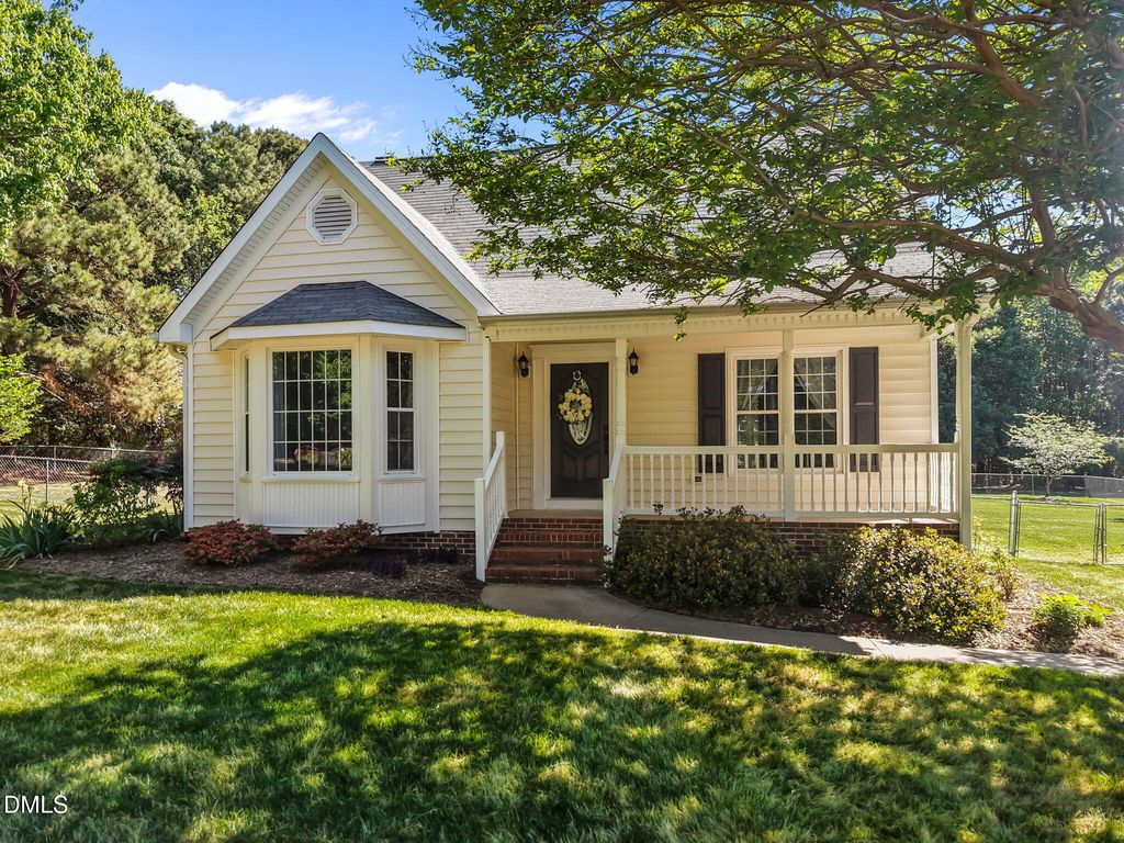 4034 Oak Valley Drive, Stem, NC 27581
