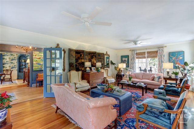 3204 Abercorn Street, Savannah, GA 31405