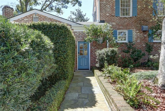 3204 Abercorn Street, Savannah, GA 31405