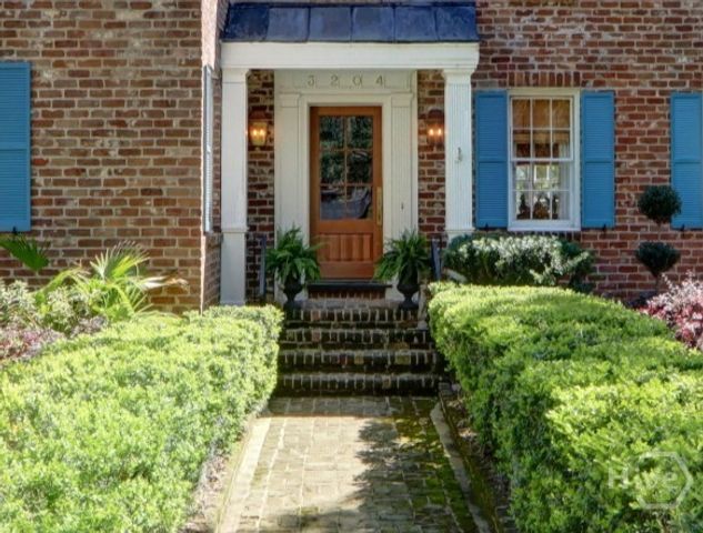 3204 Abercorn Street, Savannah, GA 31405