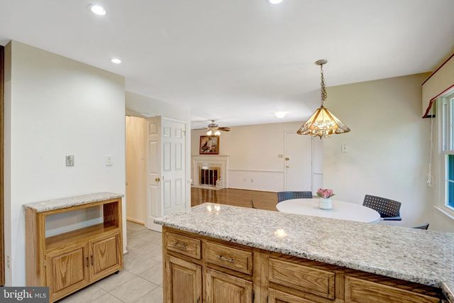 3124 GLEN CARLYN RD, Falls Church, VA 22041