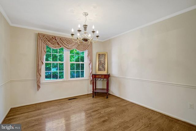 3124 GLEN CARLYN RD, Falls Church, VA 22041