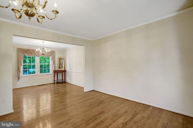 3124 GLEN CARLYN RD, Falls Church, VA 22041