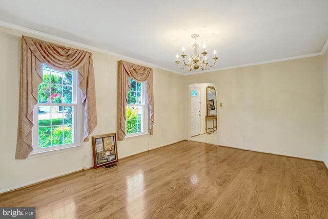 3124 GLEN CARLYN RD, Falls Church, VA 22041