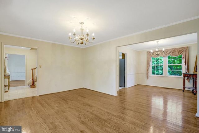 3124 GLEN CARLYN RD, Falls Church, VA 22041