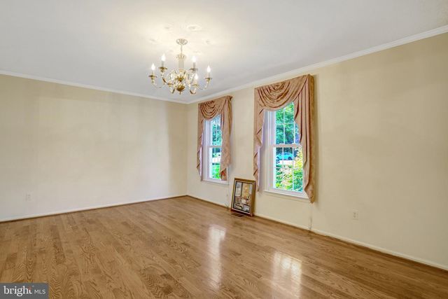 3124 GLEN CARLYN RD, Falls Church, VA 22041