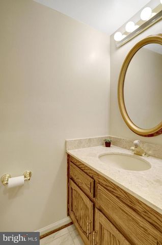 3124 GLEN CARLYN RD, Falls Church, VA 22041