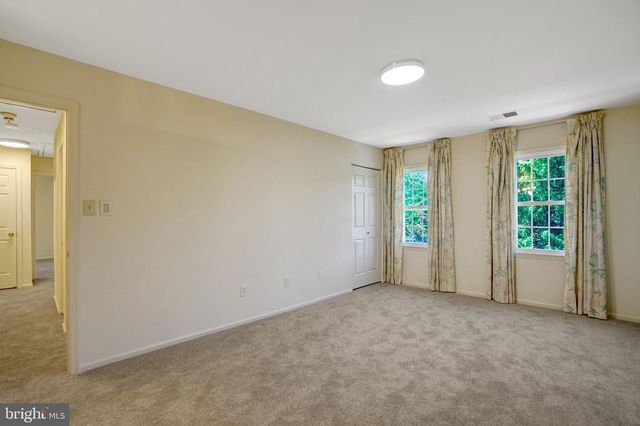 3124 GLEN CARLYN RD, Falls Church, VA 22041