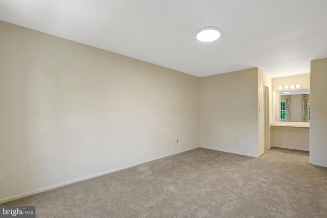 3124 GLEN CARLYN RD, Falls Church, VA 22041