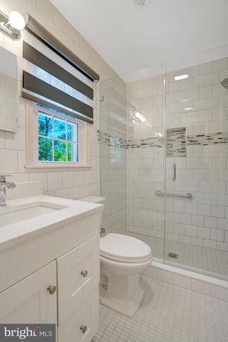 3124 GLEN CARLYN RD, Falls Church, VA 22041