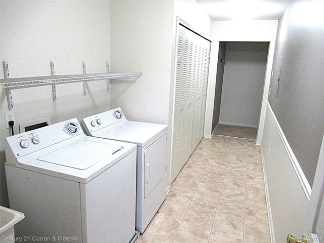 16815 Dover Drive 146, Northville Township, MI 48168
