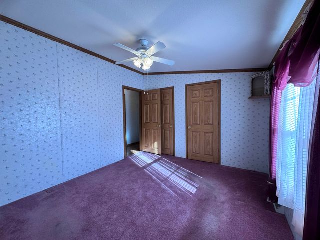 16 Eric Place, Claremont, NH 03743