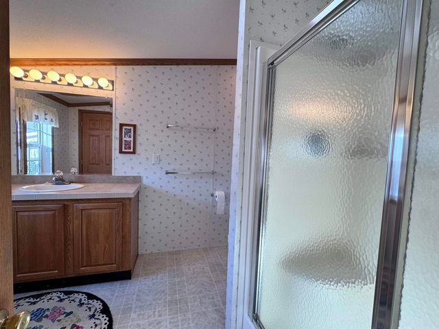 16 Eric Place, Claremont, NH 03743