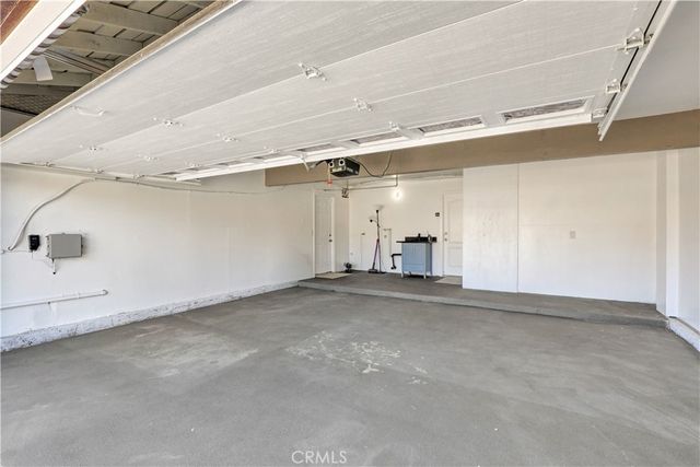 18 Old Wood Road, Pomona, CA 91766