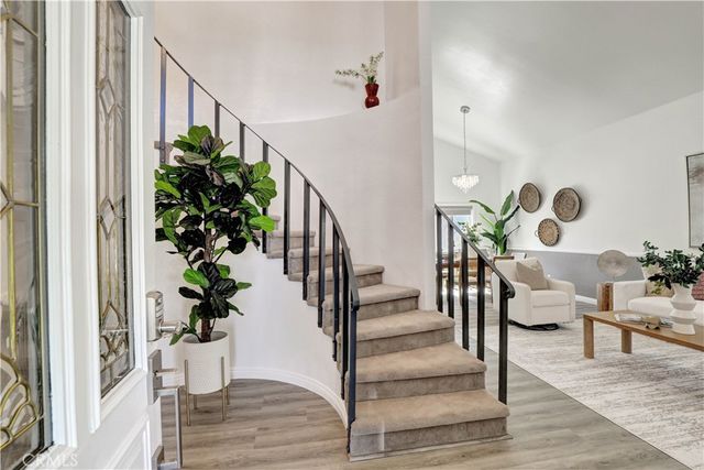 18 Old Wood Road, Pomona, CA 91766