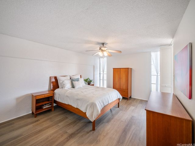 1447 Kewalo Street 502, Honolulu, HI 96822