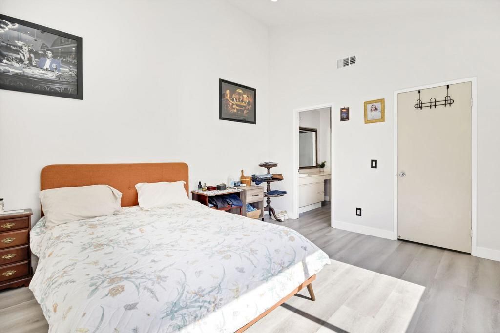 Image 14 of property listing at 54880 Inverness Way, La Quinta, CA 92253