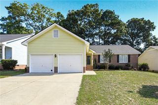7120 Summerlin Drive, Fayetteville, NC 28306