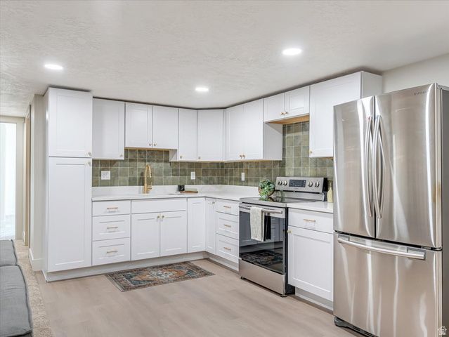 4600 S CREEKVIEW DR, Murray, UT 84107