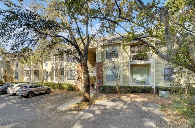 1600 Long Grove Drive 1727, Mount Pleasant, SC 29464