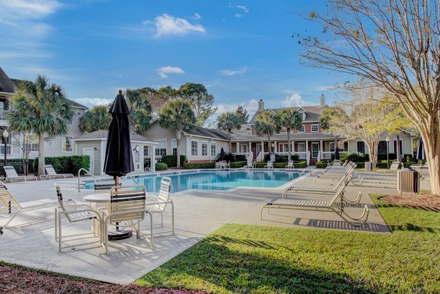 1600 Long Grove Drive 1727, Mount Pleasant, SC 29464