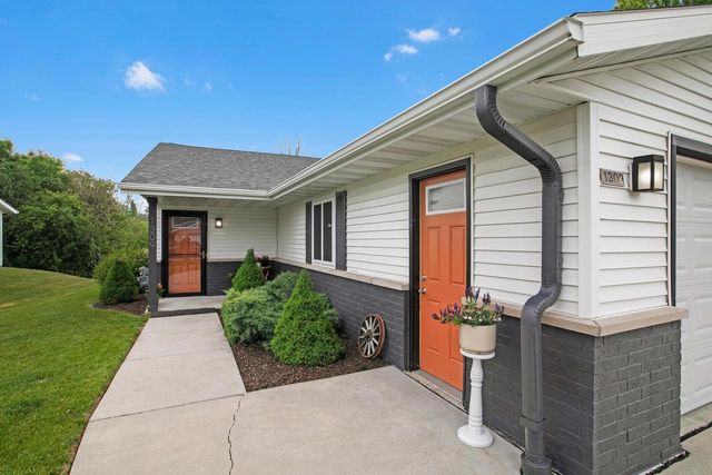 1309 N 49th STREET, Sheboygan, WI 53081