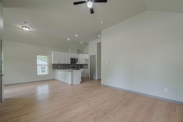1909 Oregon Street, Baytown, TX 77520