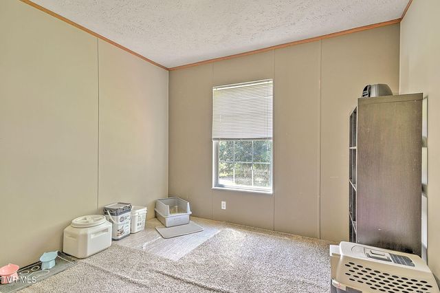 572 Meadow Lark Street, Weber City, VA 24290