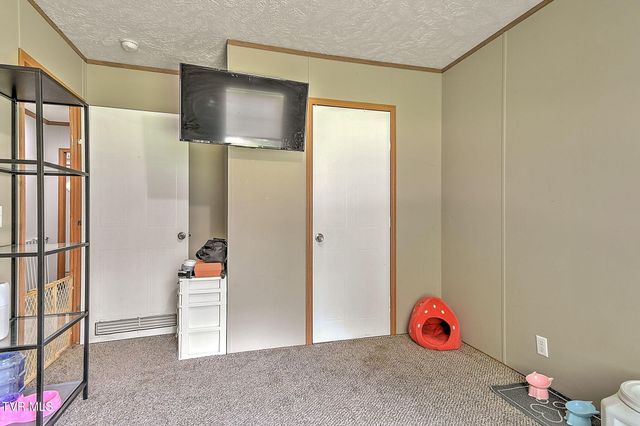 572 Meadow Lark Street, Weber City, VA 24290