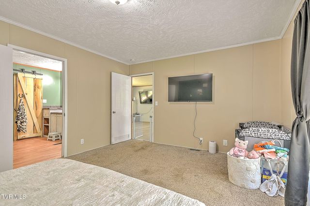 572 Meadow Lark Street, Weber City, VA 24290