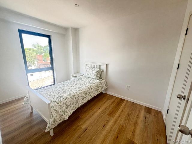 70-25 Queens Boulevard 6H, Woodside, NY 11377