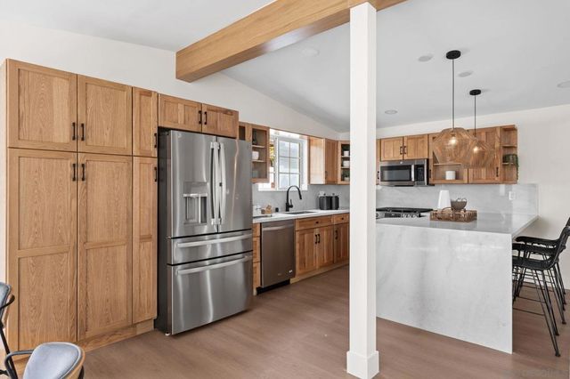 9321 Fermi Ave, San Diego, CA 92123