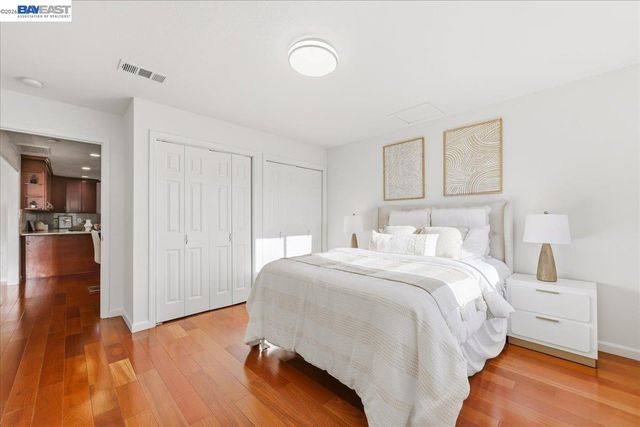 1565 Mendoza Ct, Pleasanton, CA 94566