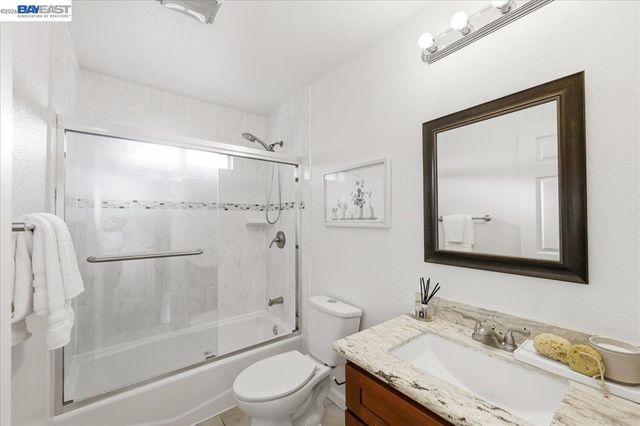 1565 Mendoza Ct, Pleasanton, CA 94566