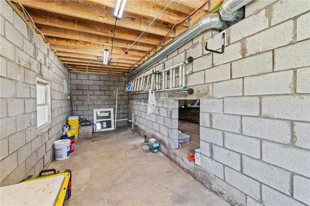 31447 Stonecrest Road, Warsaw, MO 65355