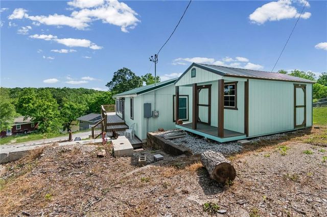 31447 Stonecrest Road, Warsaw, MO 65355