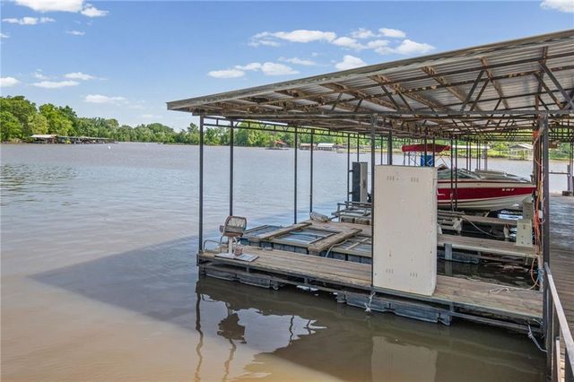 31447 Stonecrest Road, Warsaw, MO 65355