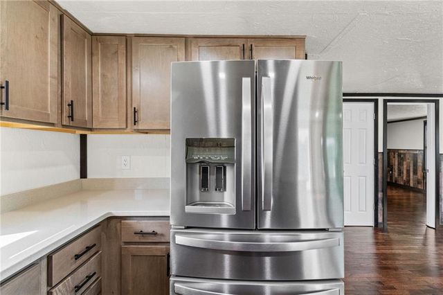 31447 Stonecrest Road, Warsaw, MO 65355