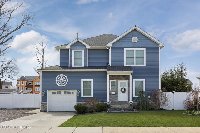 80 Fulton Street, Keyport, NJ 07735