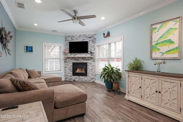 80 Fulton Street, Keyport, NJ 07735