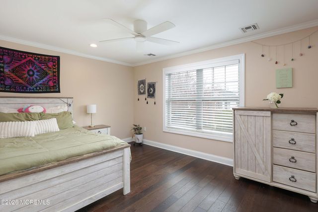 80 Fulton Street, Keyport, NJ 07735