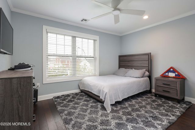 80 Fulton Street, Keyport, NJ 07735