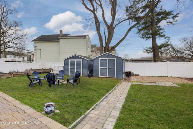 80 Fulton Street, Keyport, NJ 07735