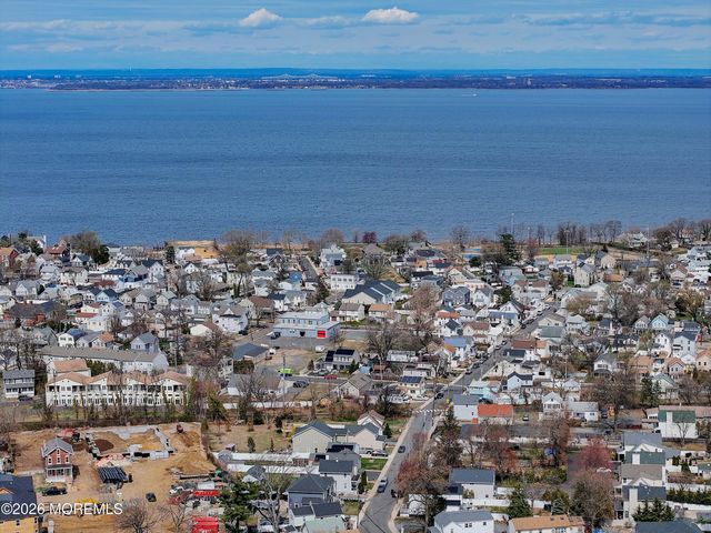 80 Fulton Street, Keyport, NJ 07735