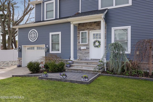 80 Fulton Street, Keyport, NJ 07735