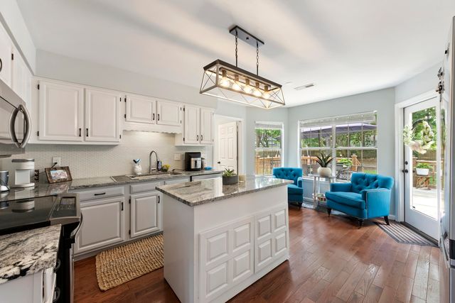 635 Fishermans Bend, Mount Pleasant, SC 29464