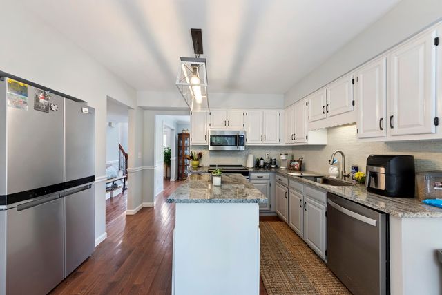 635 Fishermans Bend, Mount Pleasant, SC 29464