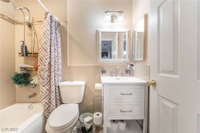 2104 Bavington Drive C, Las Vegas, NV 89108